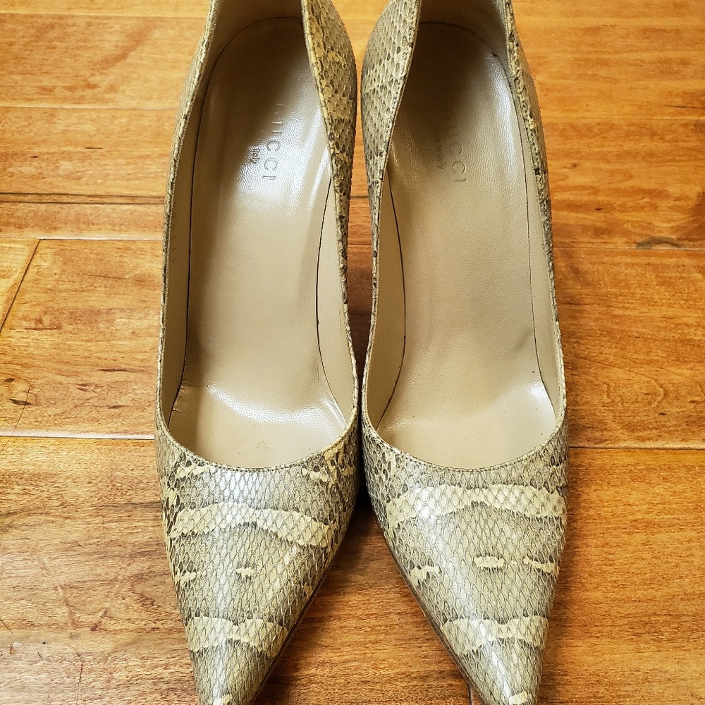 Gucci Heels